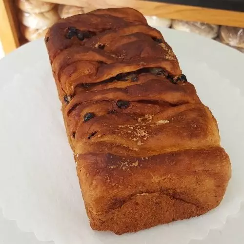 Cinnamon Raisin Bread 373